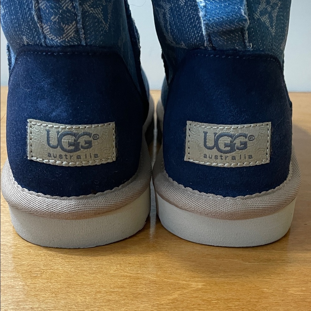 UGG Blue Denim Logo Pattern Shearling-Lined Winte… - image 5